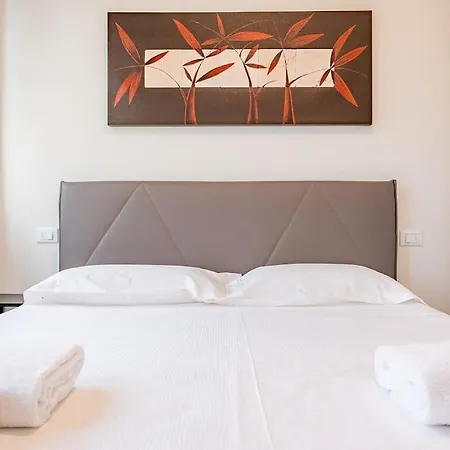 Apartamento Guest Planet - Living Fortezza 27!